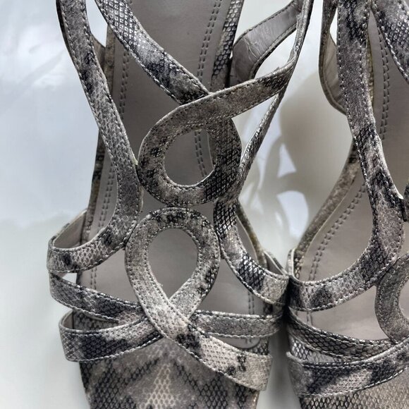 Impo Women's Metallic Python Wedge Sandal Size 9 - Picture 6 of 11